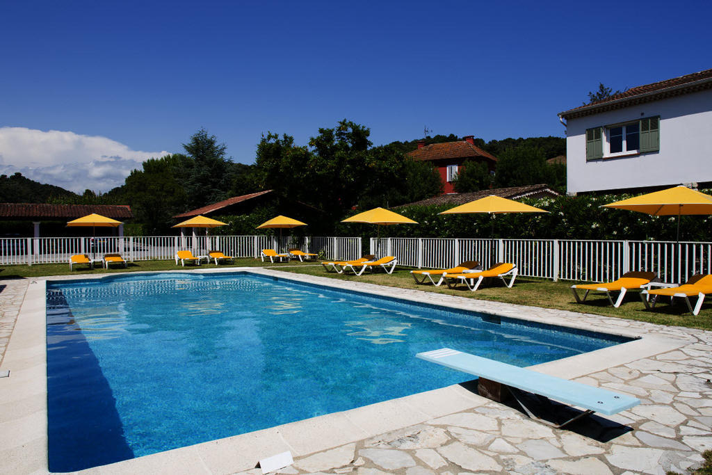 Hotel Du Bosquet Pégomas Екстериор снимка