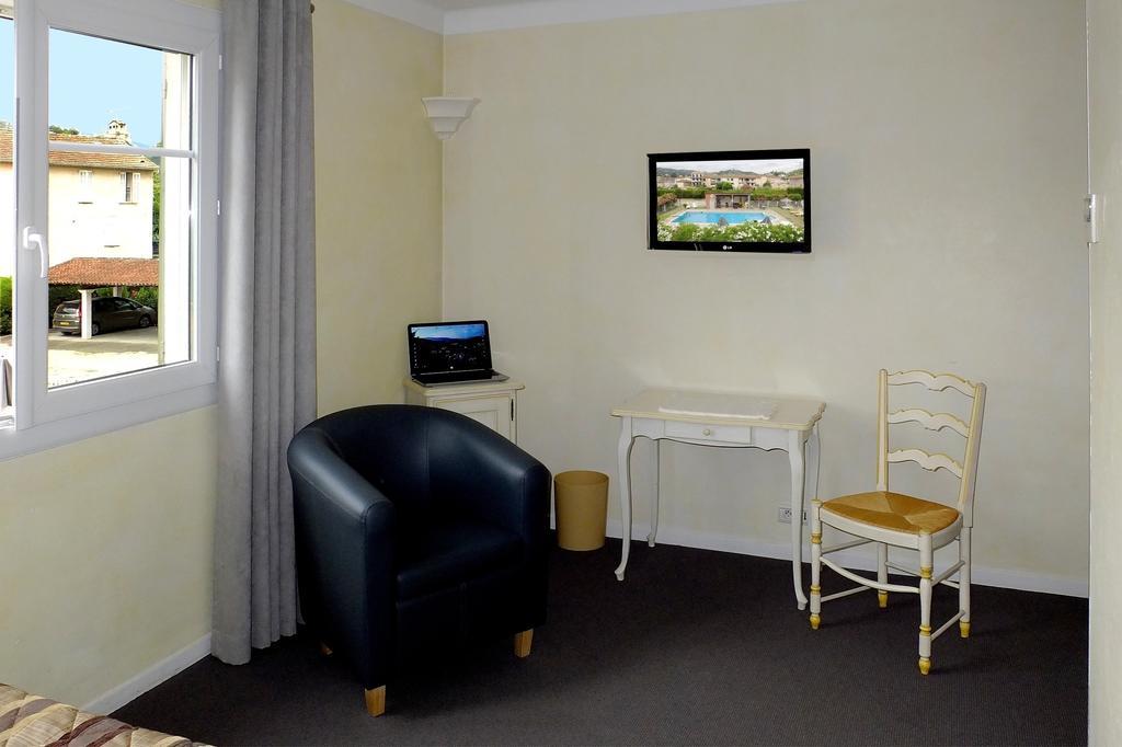 Hotel Du Bosquet Pégomas Екстериор снимка