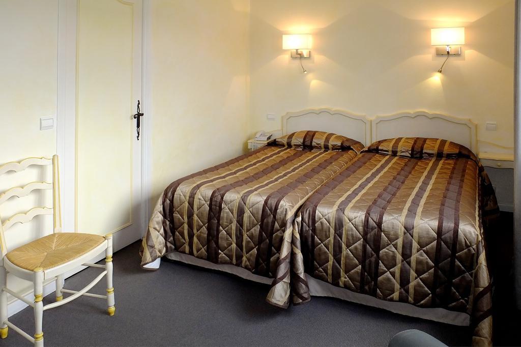 Hotel Du Bosquet Pégomas Екстериор снимка