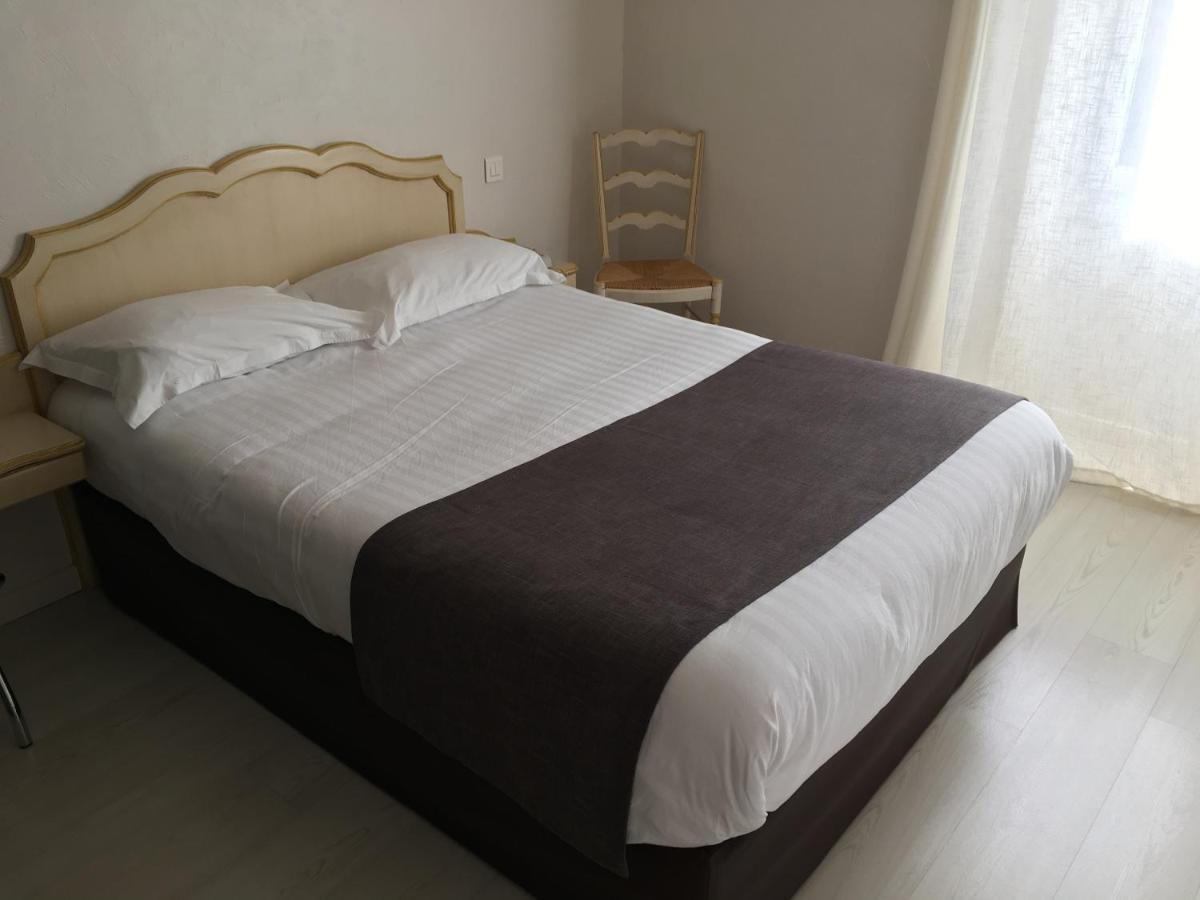 Hotel Du Bosquet Pégomas Екстериор снимка